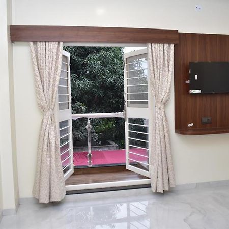 Hotel Sai Sandesh Shirdi Dış mekan fotoğraf
