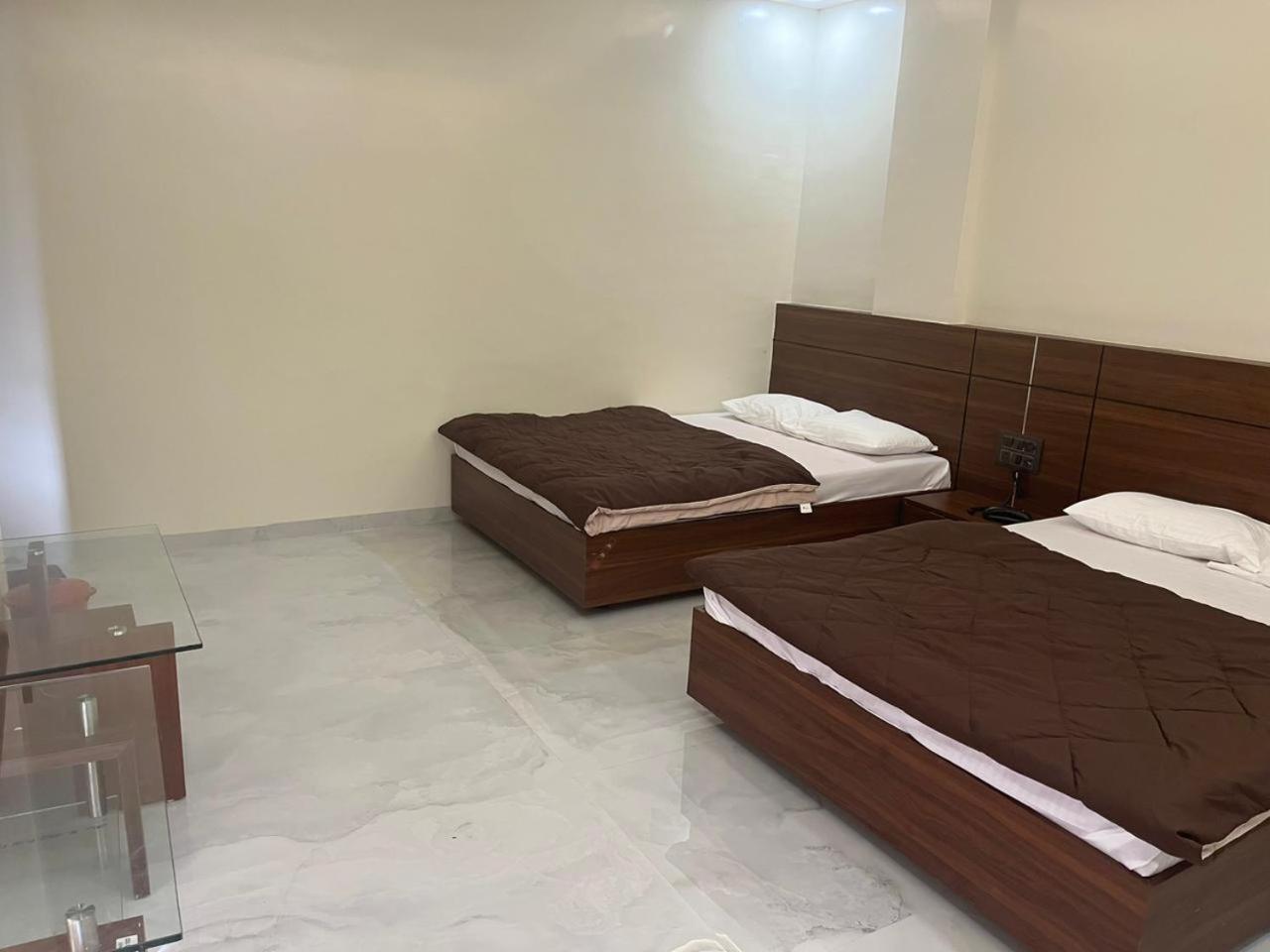 Hotel Sai Sandesh Shirdi Dış mekan fotoğraf