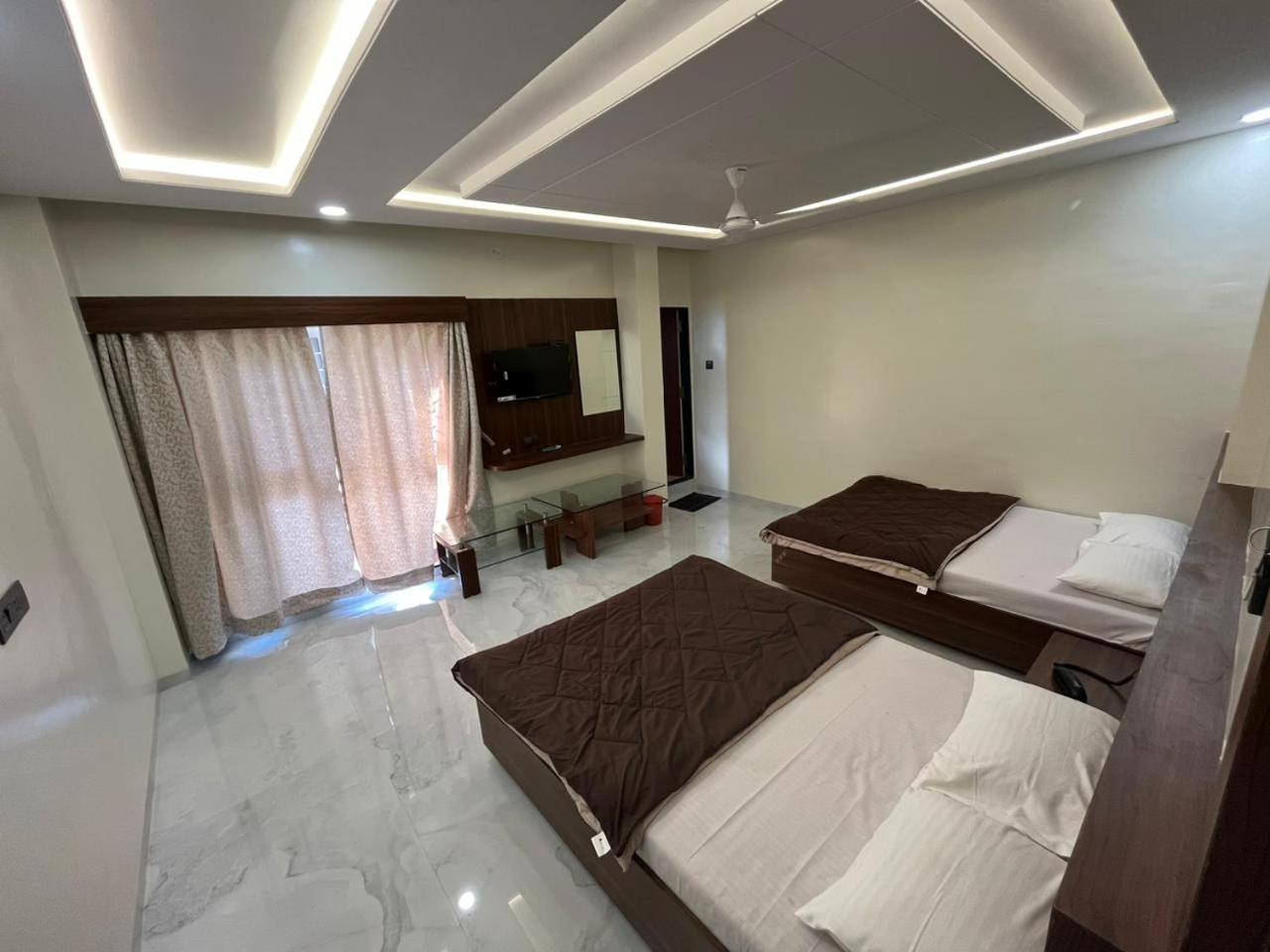 Hotel Sai Sandesh Shirdi Dış mekan fotoğraf