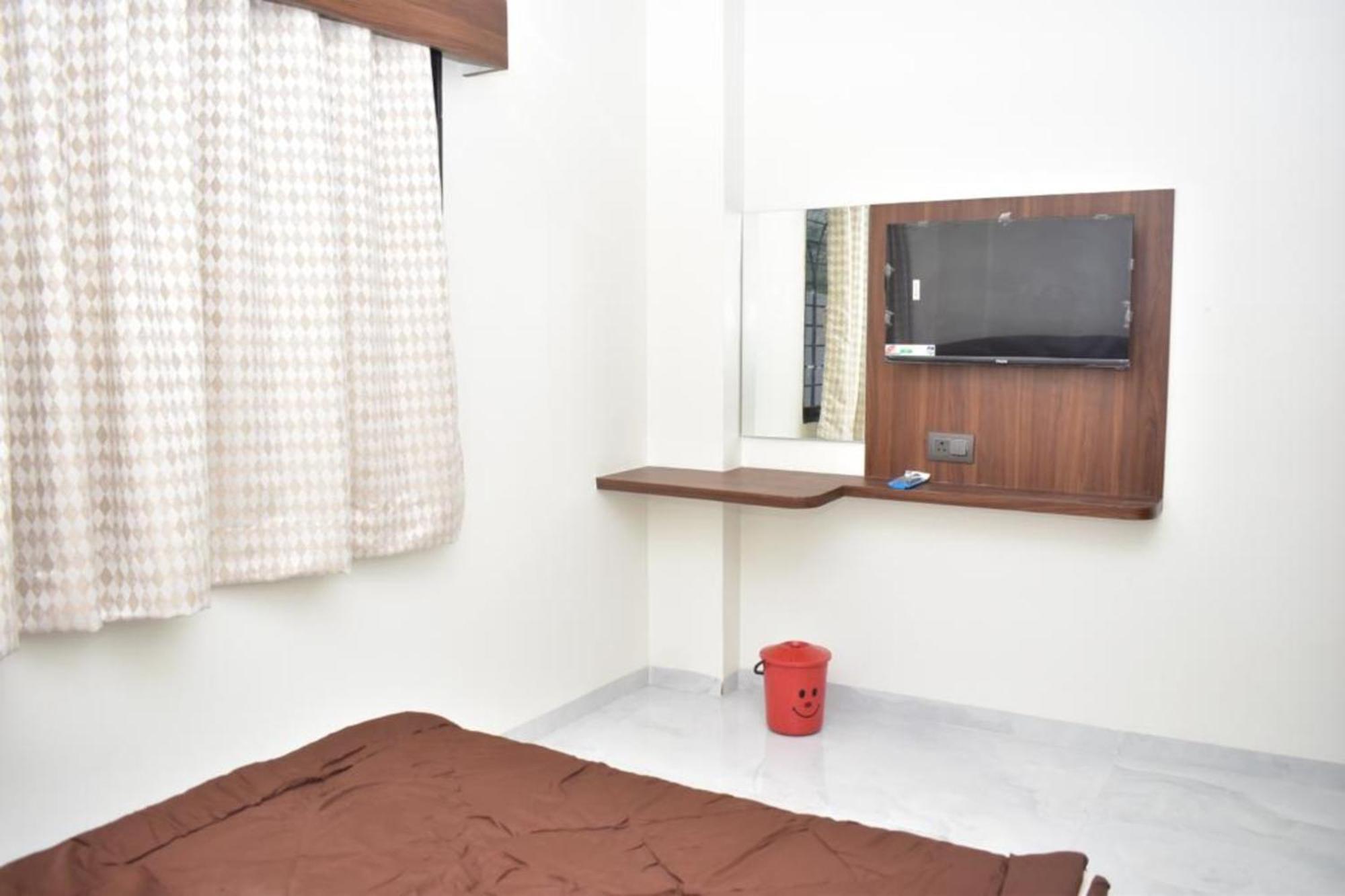 Hotel Sai Sandesh Shirdi Dış mekan fotoğraf